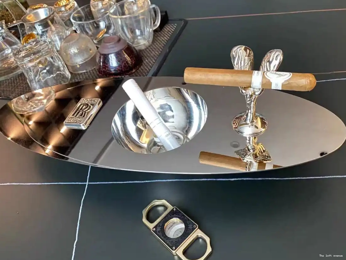 ROYCE ASHTRAY ROLLS CIGAR 0622